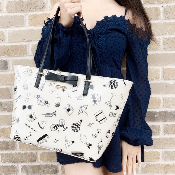 ‼️SALE‼️ 👜💕Kate Spade Tote - Picture 2 of 7